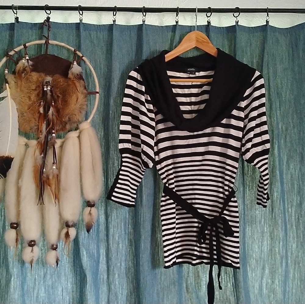 Black & White Cowl-neck Knit Top